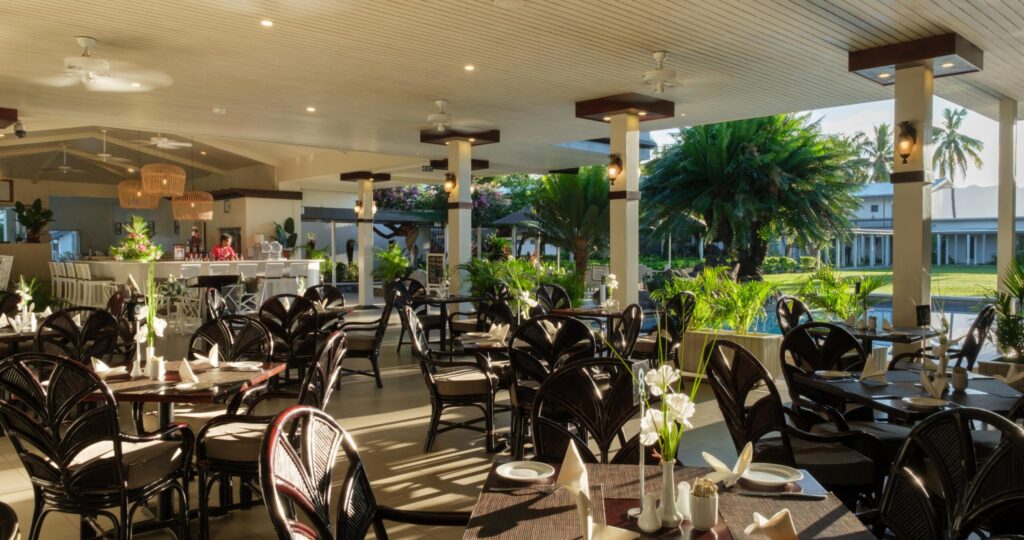 Restaurant & Bars LIVE PAGE