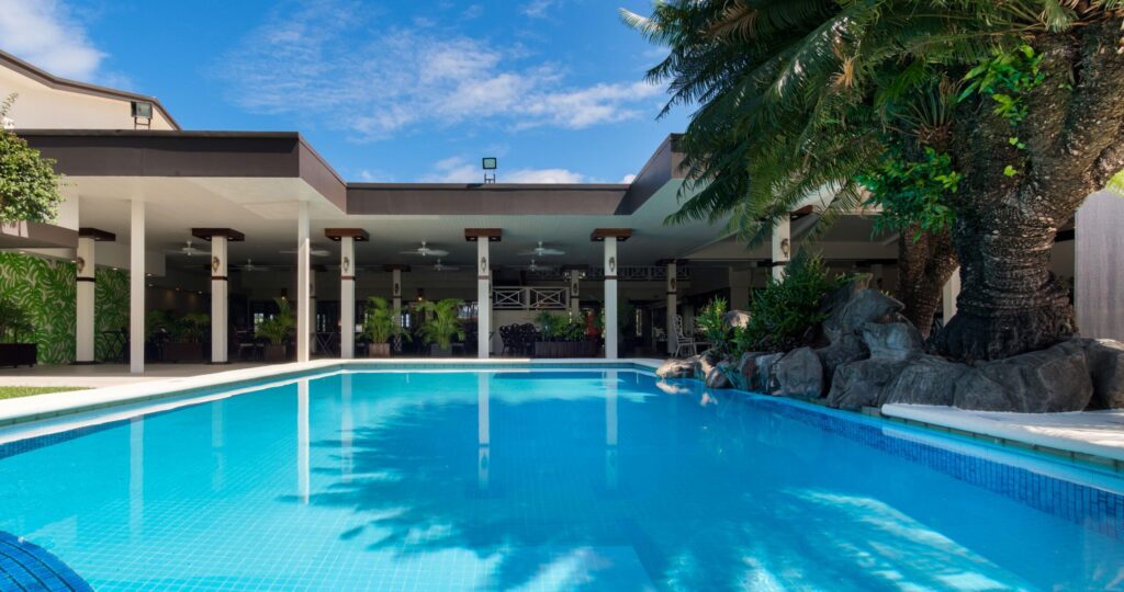 FGH small pool_R Guest Services